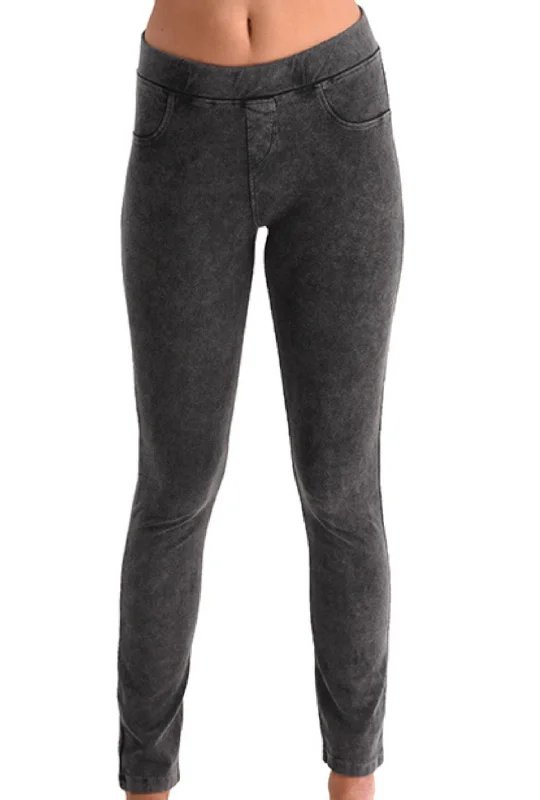 High Rise Jegging In Charcoal