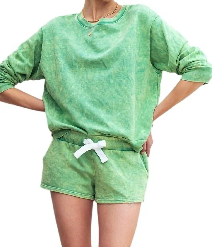 Vintage Washed Crew Neck French Terry Sweatshirt In Apple Green