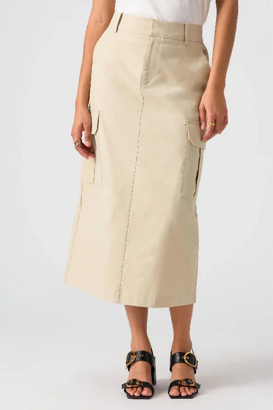 Essential Cargo Skirt In Marble Beige