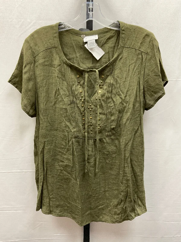 Top Short Sleeve By Liz Claiborne In Green, Size: L